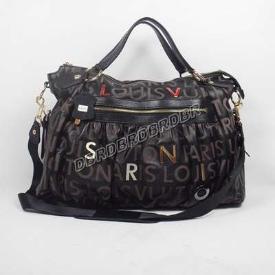 Louis Vuitton M95524 black