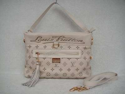 Louis Vuitton M1015 white