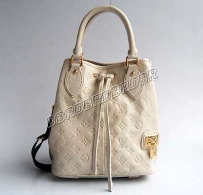 Louis Vuitton M97014 beige white