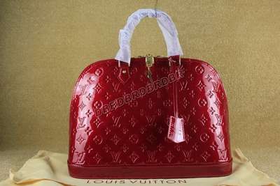 Louis Vuitton M93625 Red