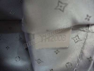 discount louis vuitton handbags suhali leather m95652 gray silver wholesale