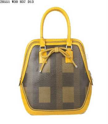 BURBERRY Handbag-f28551huey_700