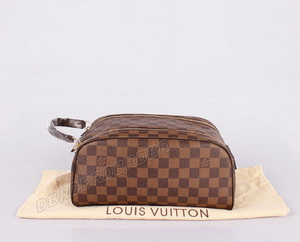 Louis Vuitton N47528