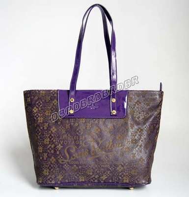 Louis Vuitton M95126 purple