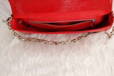 discount louis vuitton handbags sobe m93727 red wholesale