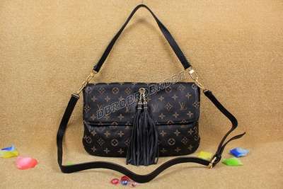 discount louis vuitton handbags leather m95825 black wholesale