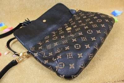 discount louis vuitton handbags leather m95825 black wholesale