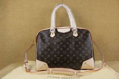 Louis Vuitton M40324