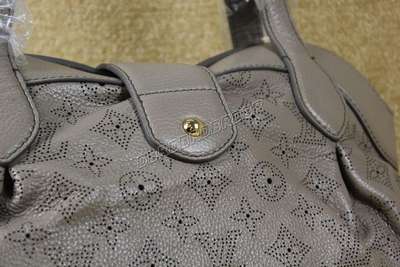 discount louis vuitton handbags monogram mahina m93081 gray wholesale