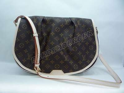 Louis Vuitton M40473